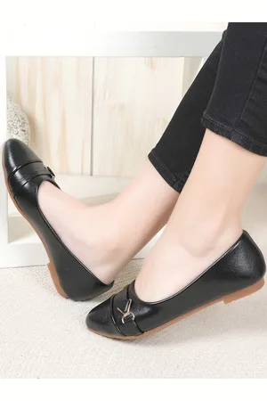 DressBerry Black Pointed Toe Ballerinas