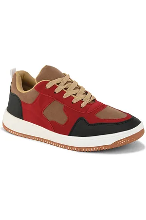 John Karsun Men Colourblocked Lightweight Sneakers