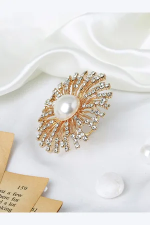 Joker & Witch Gold-Plated Pearl-Beaded Ring