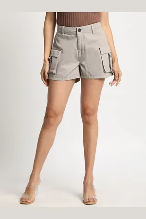 Bene Kleed Women Regular Fit High-Rise Cargo Shorts