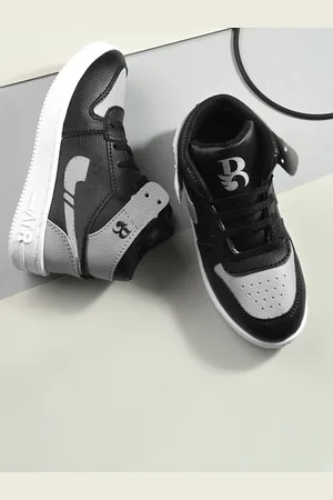 Birde Boys Mid Top Colourblocked Sneakers