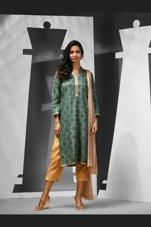 Charukriti Women Ethnic Motifs Printed Regular Kurta with Trousers & With Dupatta