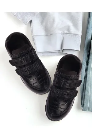 YK Boys Velcro Closure Lightweight Sneakers