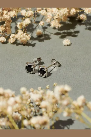 Salty Men Silver-Plated Contemporary Studs Earrings