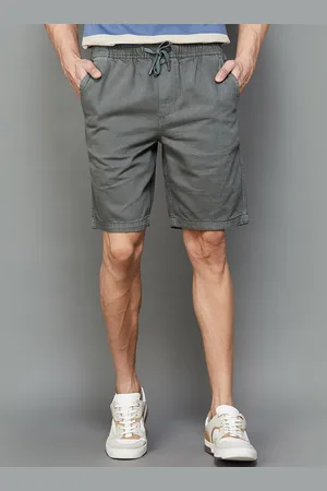 Lifestyle Men Mid-Rise Cotton Shorts