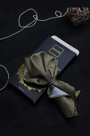PELUCHE Printed Pocket Squares