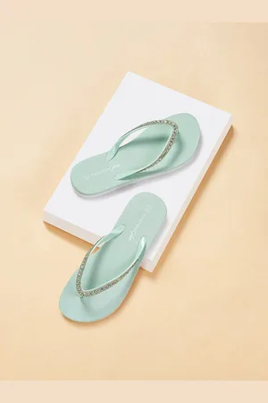 Pantaloons Women Embellished Thong Flip-Flops