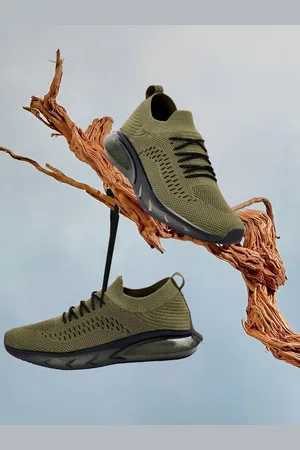 Killer Men Textured Round Toe Lightweight Textile Sneakers