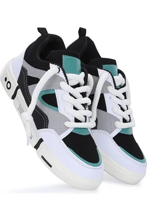 Kraasa Men Colourblocked Round Toe Sneakers