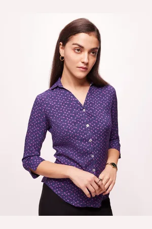 Bombay High Women Slim Fit Y Placket Floral Print Shirt