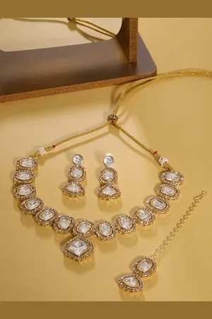 Ami Gold Plated Stones Studded Necklace and Earrings With Maang Tika