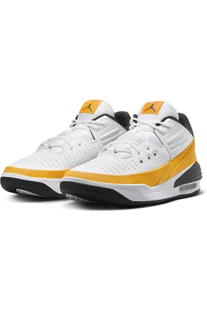 Nike Men Jordan Max Aura 5 Shoes