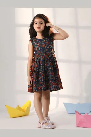 Vastramay Girls Floral Printed Sleeveless Cotton Fit & Flare Dress