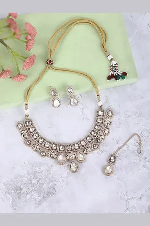 AURAA Trends Gold-Plated Artificial Stones Studded Necklace Set With Maang Tika