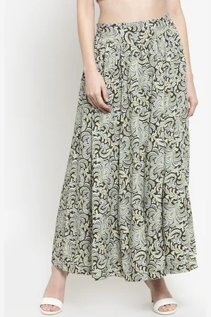Sera Women Green Printed Flared Skirt