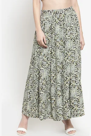 Sera Women Green & White Floral Printed Flared Maxi Skirt