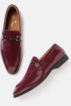 Louis Philippe Men Round-Toe Formal Leather Horse-Bit Loafers with Velvet Finish