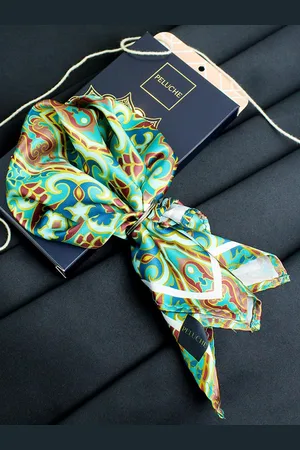PELUCHE Men Luxury Loom Pocket Square