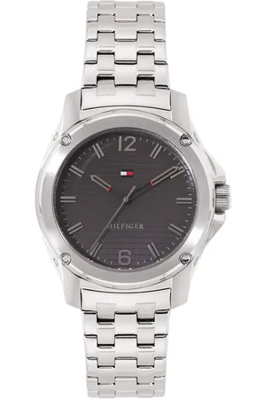 Tommy Hilfiger Men Stainless Steel Bracelet Style Analogue Watch TH1710486W