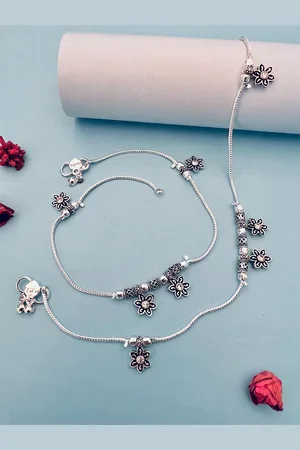 Sangria Silver Toned Set Of 2 Silver-Plated Stones and Beads Anklets