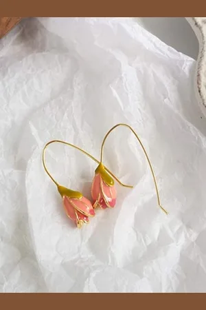 EL REGALO Contemporary Drop Earrings