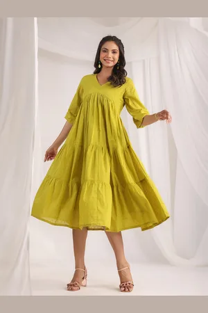 Janasya Green Self Design V-Neck Gathered Detailed Tiered Dobby Cotton A-Line Midi Dress