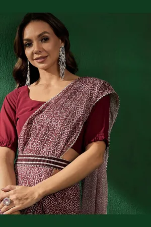 Sangria Bandhani Printed Saree With Embellished Belt