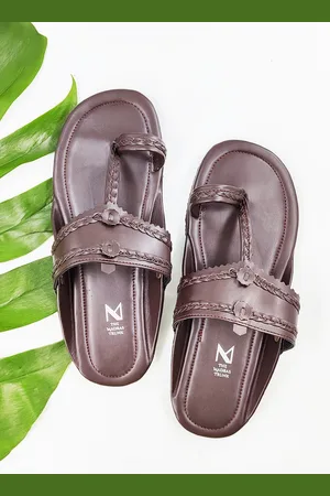 THE MADRAS TRUNK Men Brown Textured T-Strap Flats with Laser Cuts