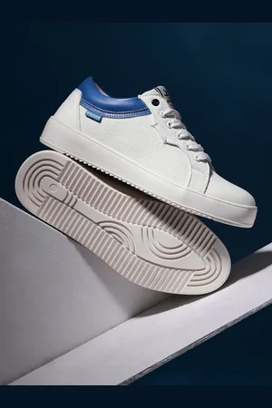WROGN Men Round Toe Sneakers