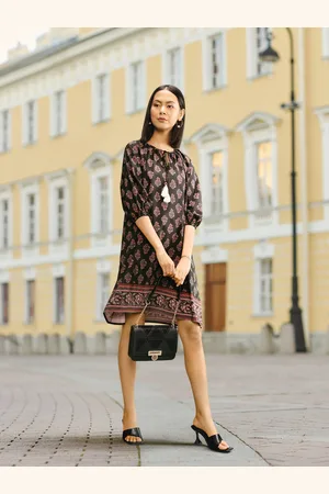 all about you Floral Print Tie-Up Neck Oversized Shift Dress