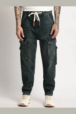 The Bear House Men Mid-Rise Clean Look Heavy Fade Pure Cotton Cargo Jeans