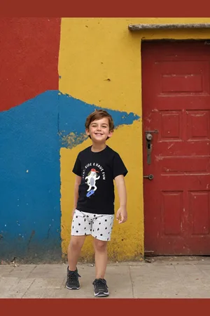 Toonyport Boys Printed T-shirt With Shorts
