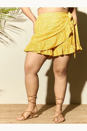 Berrylush Plus Size Floral Printed Tie-Up Detailed Skorts