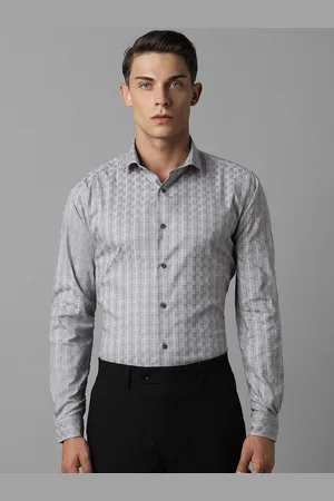 Louis Philippe Slim Fit Checked Spread Collar Long Sleeves Casual Shirt