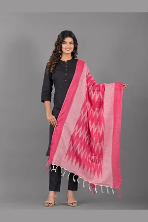 Apratim Geometric Printed Dupatta
