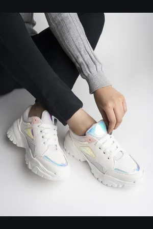 Shoetopia Girls White Color-Blocked Lace -up Sneakers