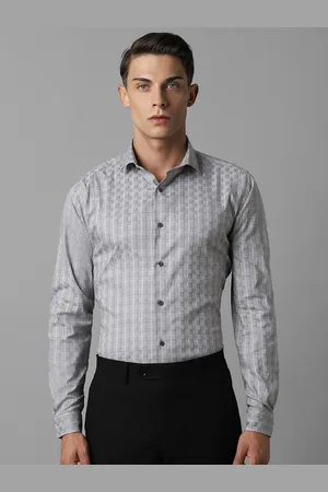 Louis Philippe Slim Fit Checked Spread Collar Long Sleeves Casual Shirt