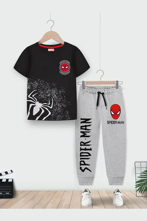 YK Boys Spider-Man Printed T-shirt With Trousers