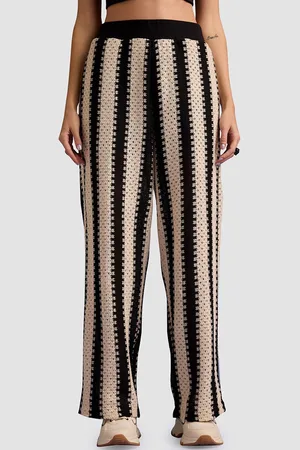 Muvazo Women Self Design Pure Cotton Track Pant