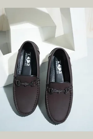 STYLE SHOES Boys Textured Comfort Insole Driving Shoes