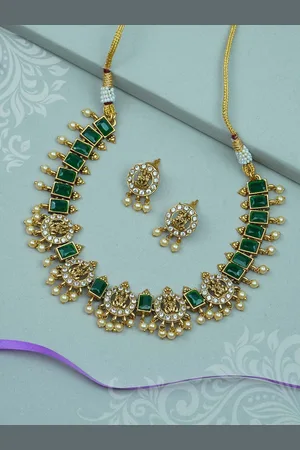 Diksha collection Gold-Plated Stone-Studded & Beaded Jewellery Set