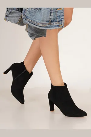 Sherrif Women Block-Heeled Suede Mid-Top Regular Boots