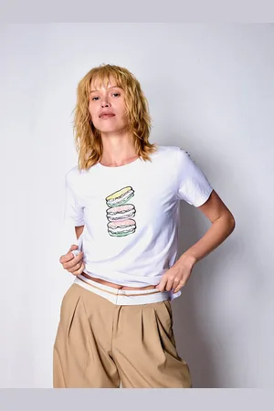 COVER STORY White Graphic Printed Round Neck T-shirt