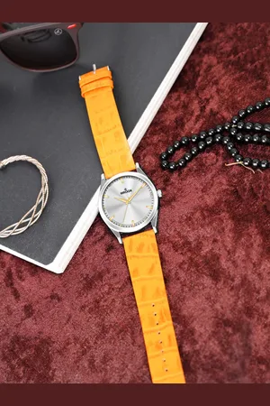 WROGN Men Patterned Dial & Leather Bracelet Style Straps Analogue Watch HOBWRG0458