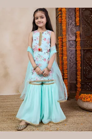 pspeaches Girls Floral Printed Sleeveless Georgette Straight Kurta With Sharara & Dupatta