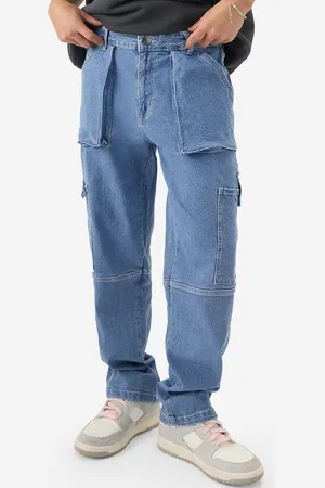 The Souled Store Men Straight Fit Mid-Rise Stretchable Cargo Jeans