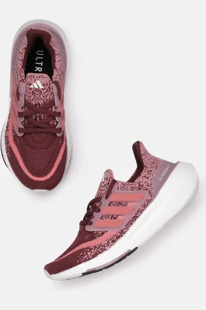 adidas Women Woven Design Round-Toe Ultraboost Light Running Shoes with Striped Detail