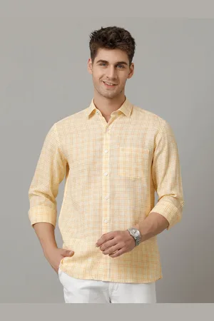 Linen Club Men Contemporary Opaque Checked Casual Shirt