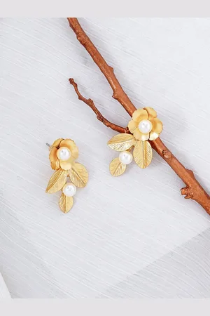Joker & Witch Lantana Gold-Plated Beaded Floral Drop Earrings