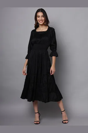 Eavan Women Self Design Bell Sleeve Fit & Flare Midi Dress